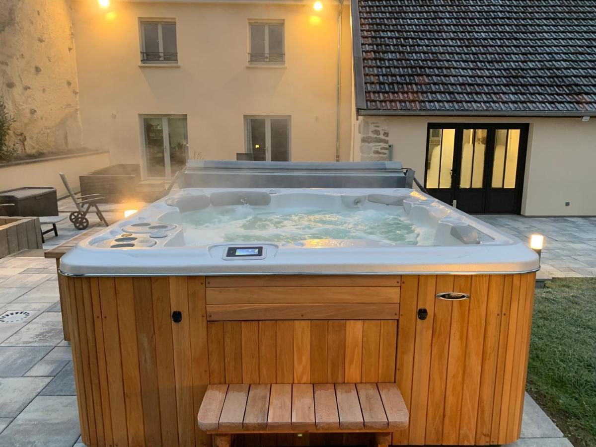 Chez La Rose Luxueuse Cottage Avec Jacuzzi Rouvres-la-Chétive Eksteriør bilde