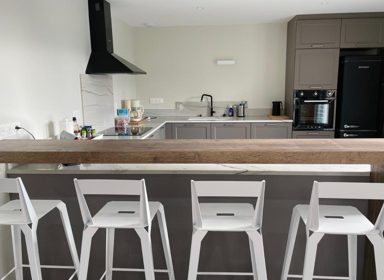 Chez La Rose Luxueuse Cottage Avec Jacuzzi Rouvres-la-Chétive Eksteriør bilde