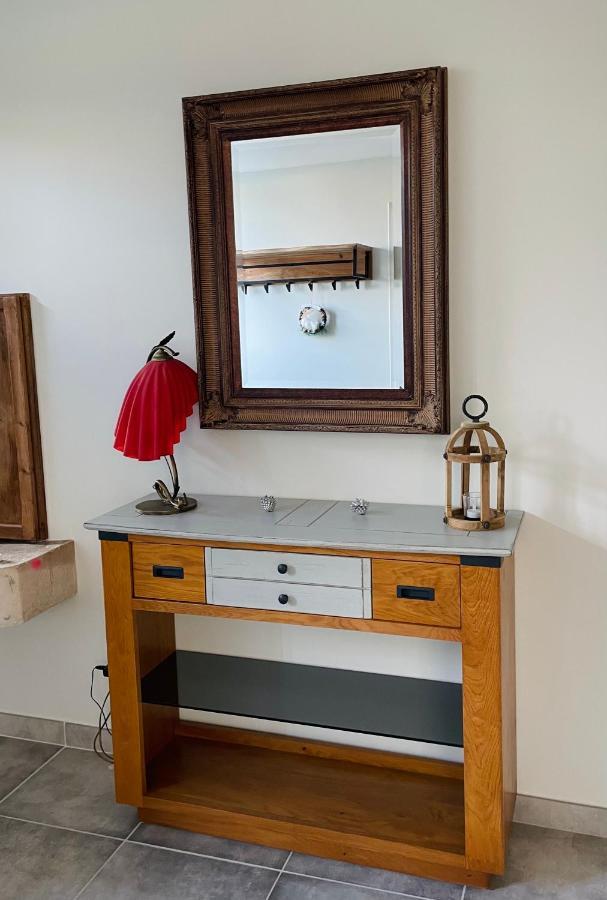 Chez La Rose Luxueuse Cottage Avec Jacuzzi Rouvres-la-Chétive Eksteriør bilde